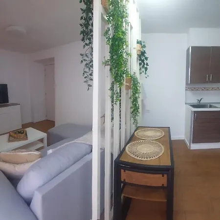 Agradable Casa Con Terraza