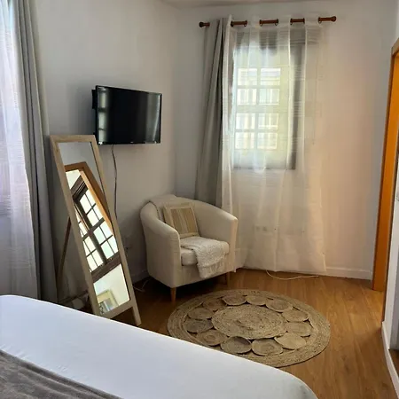 Agradable Casa Con Terraza *