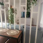 Daire Agradable Casa Con Terraza
