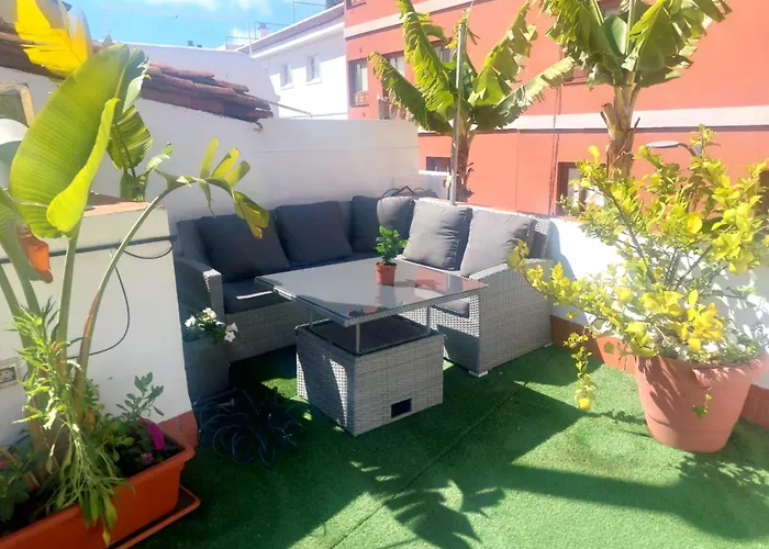 Agradable Casa Con Terraza Σαν Κριστόμπαλ ντε Λα Λαγούνα