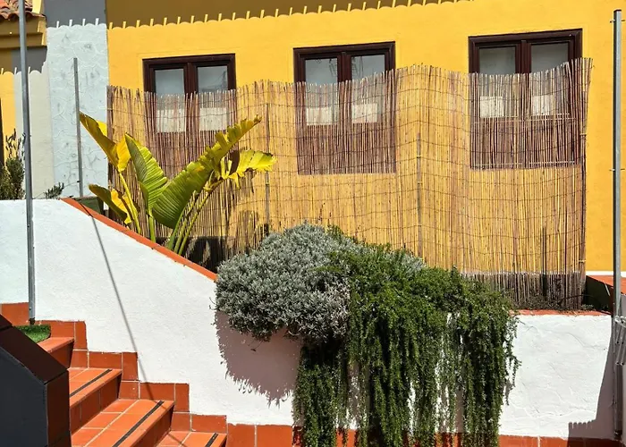 Agradable Casa Con Terraza Διαμέρισμα *